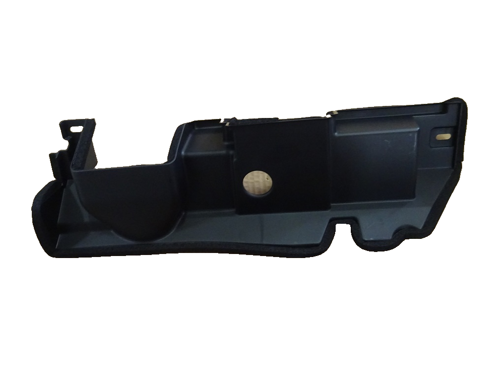 Radiator right air deflector assembly
