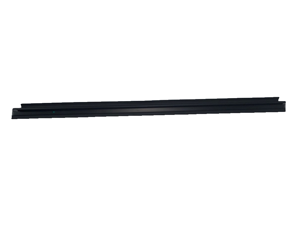Right front door inner weatherstrip assembly