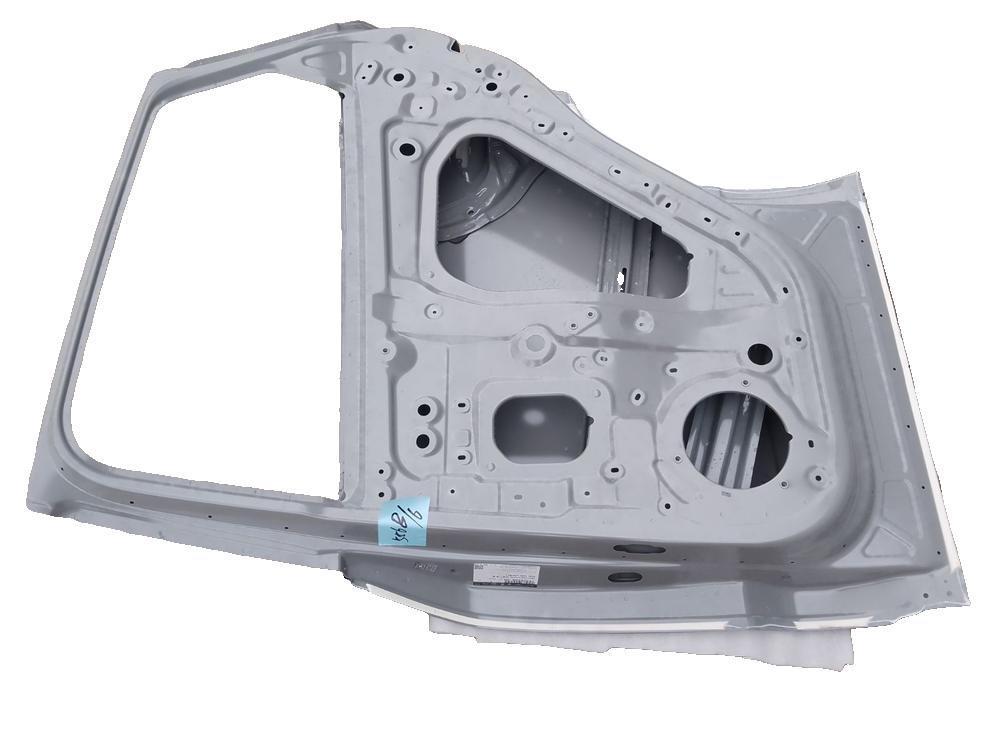 Right rear door assembly