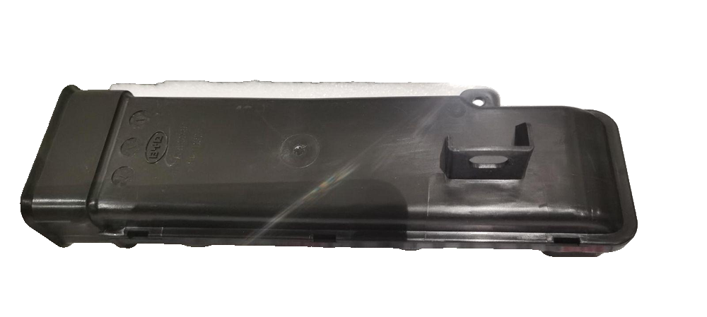 Right Foot Air Outlet