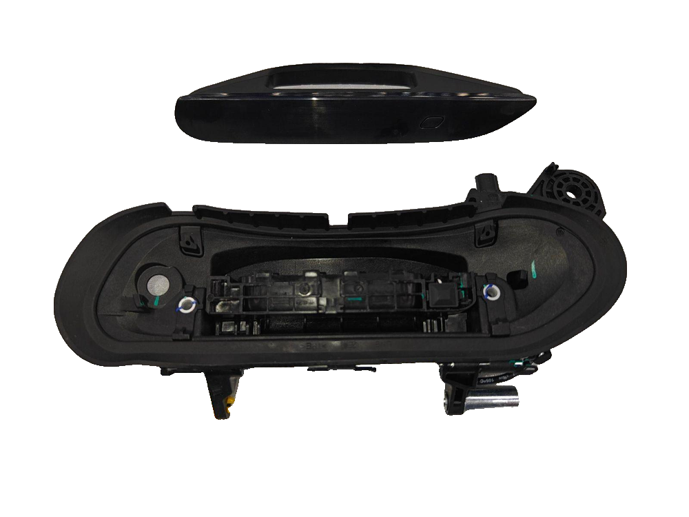 Left front door exterior handle assembly