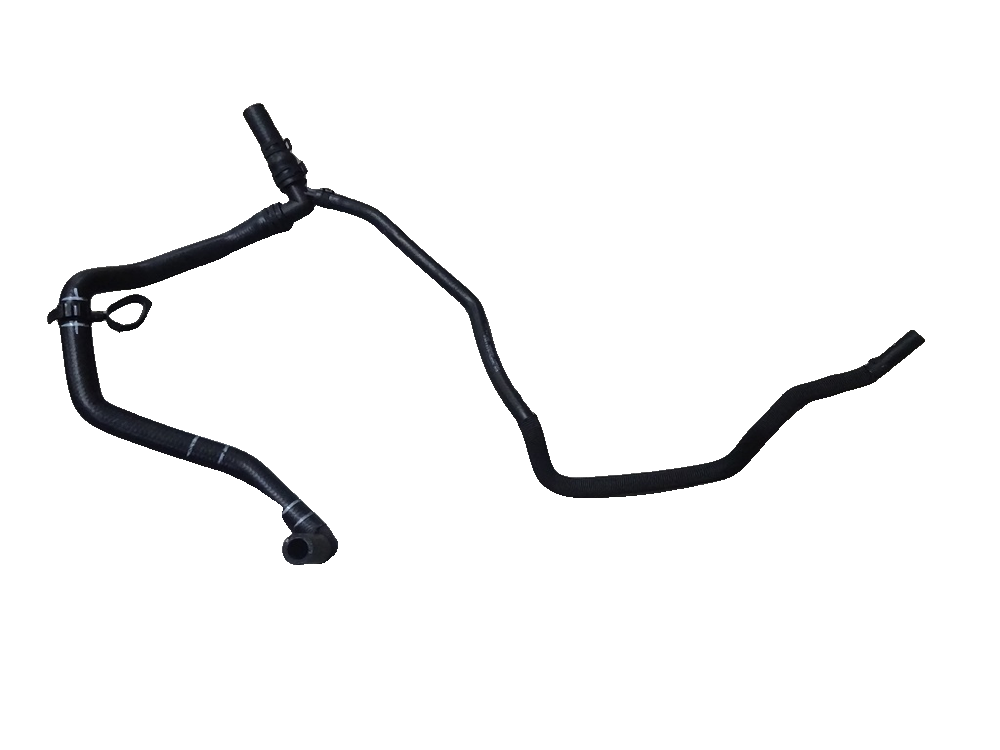 Heater outlet water pipe assembly