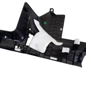 Right rear door sill trim panel assembly – Deep Black 5