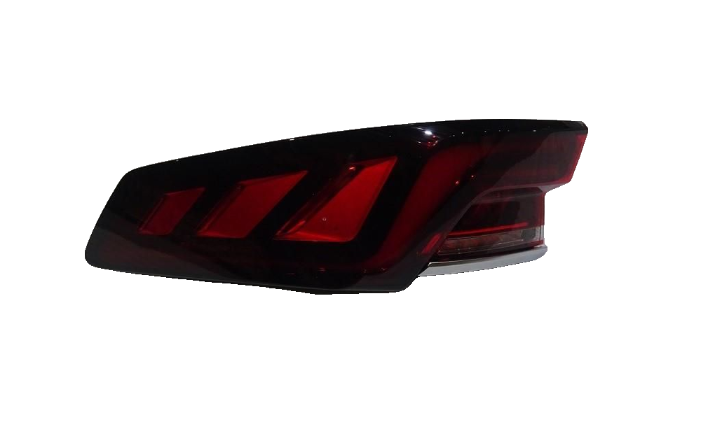 Right Combination Tail Lamp Assembly