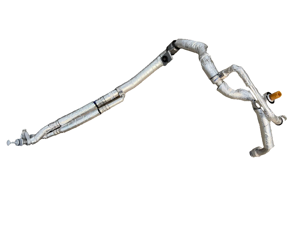 Compressor Suction Pipe and Refrigerant Hard Pipe Assembly