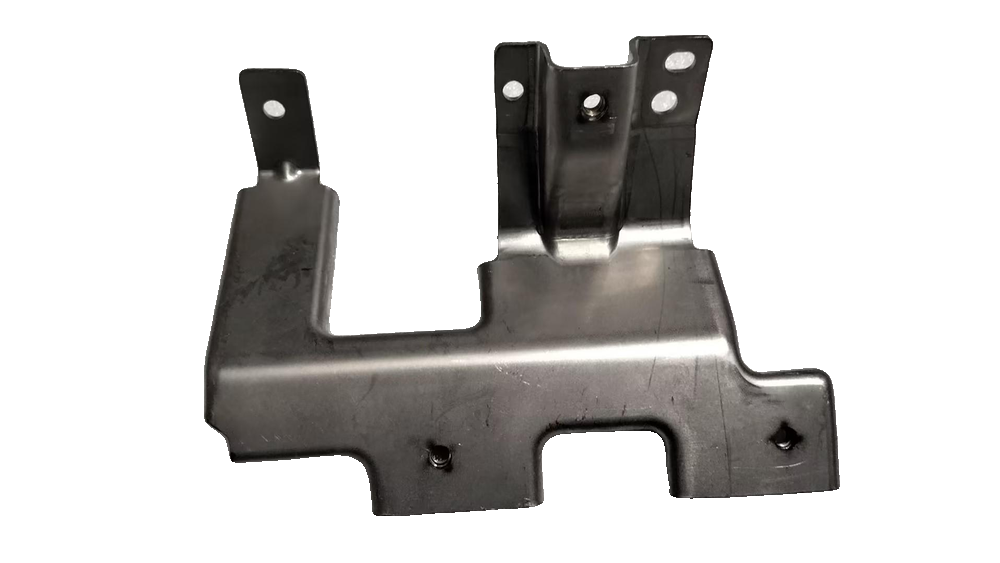 Passenger IP front mounting bracket assembly